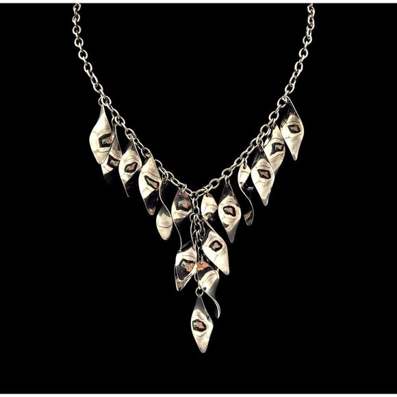 Unbranded Jewelry - Gunmetal Silver-Tone Metal Waterfall Leaf Pendant Necklace With Chain